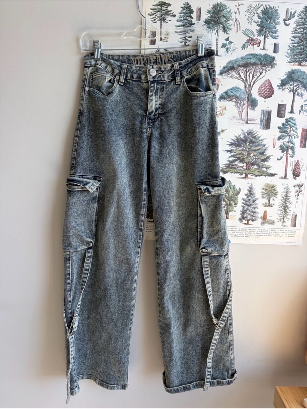 VIP Jeans Acid Washed Cargo Size 25